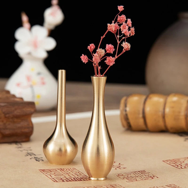 Nordic Mini Copper Vase – Gold-Plated Scandinavian Flower Vase for Home Décor