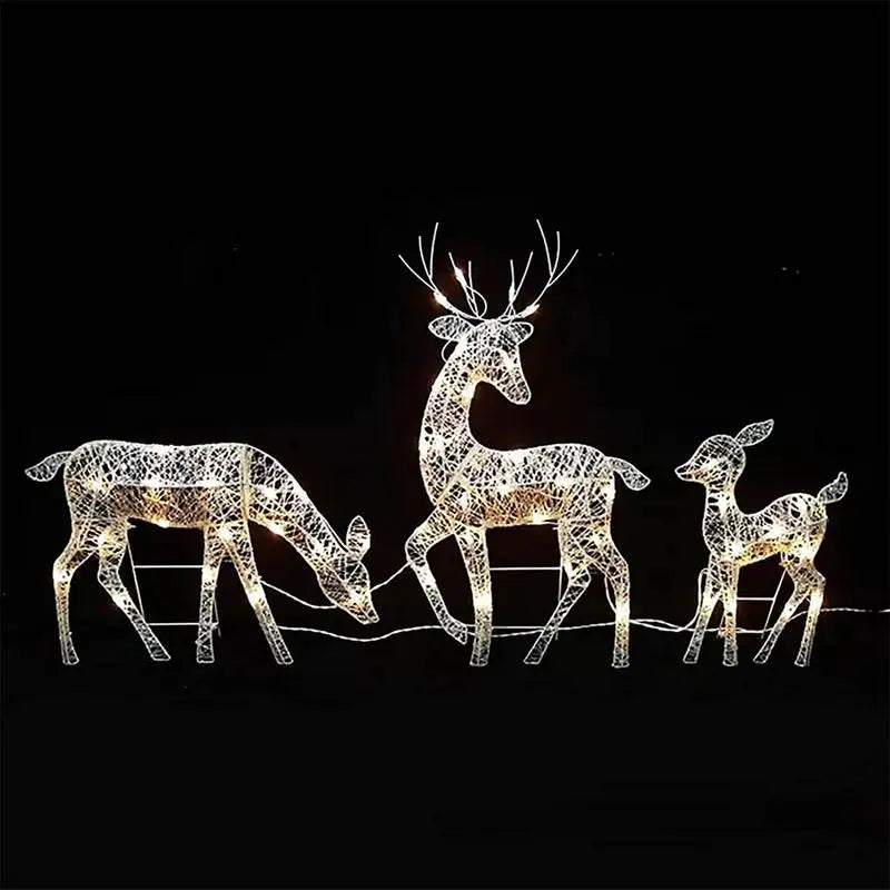 Outdoor Christmas Reindeer Decoration – Light Up Garden Deer for Xmas 2025