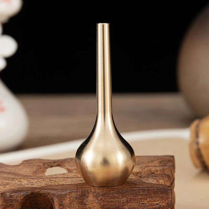 Nordic Mini Copper Vase – Gold-Plated Scandinavian Flower Vase for Home Décor