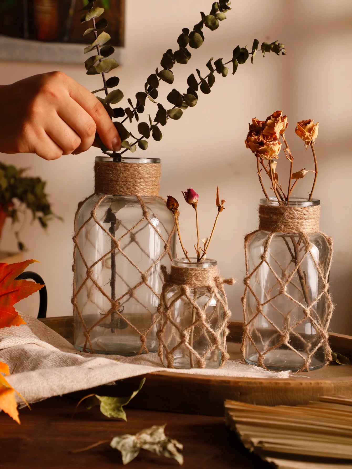 Rustic Hanging Glass Vase – Rope Net Flower Holder for Boho Home & Table Décor