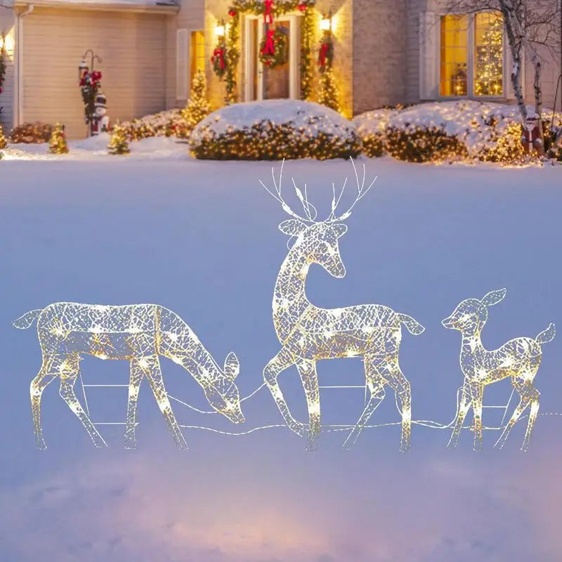 Outdoor Christmas Reindeer Decoration – Light Up Garden Deer for Xmas 2025
