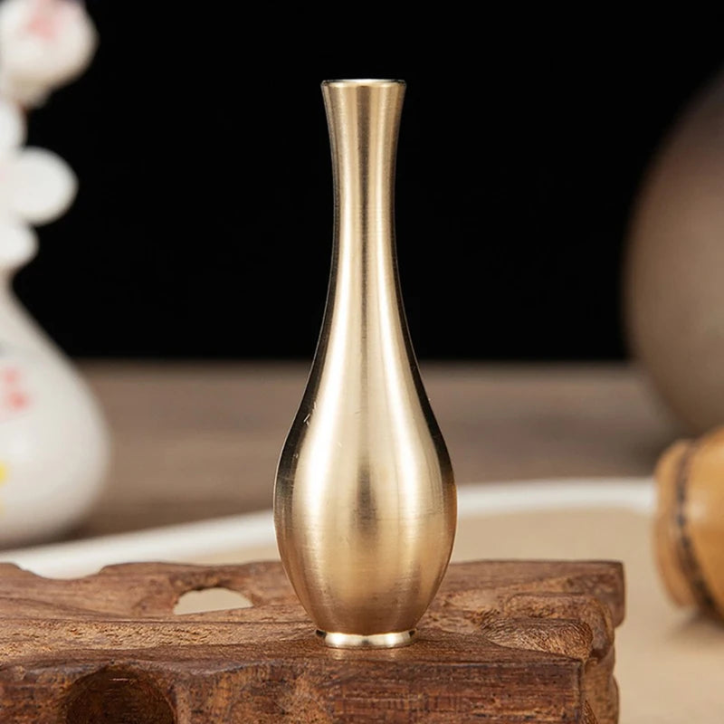Nordic Mini Copper Vase – Gold-Plated Scandinavian Flower Vase for Home Décor