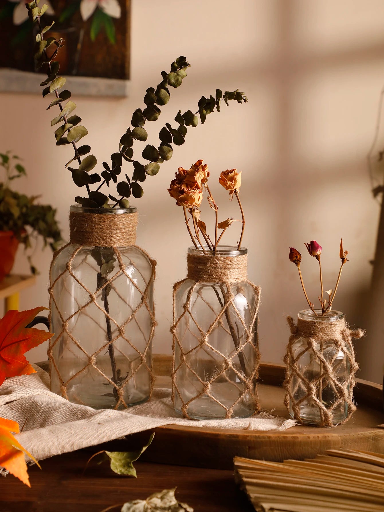 Rustic Hanging Glass Vase – Rope Net Flower Holder for Boho Home & Table Décor