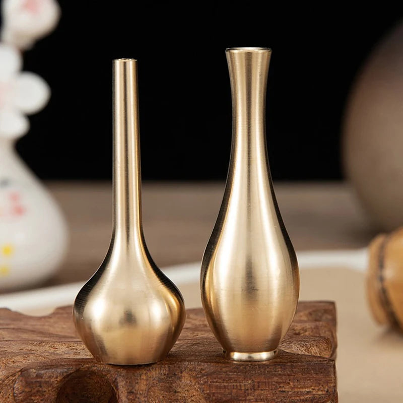 Nordic Mini Copper Vase – Gold-Plated Scandinavian Flower Vase for Home Décor